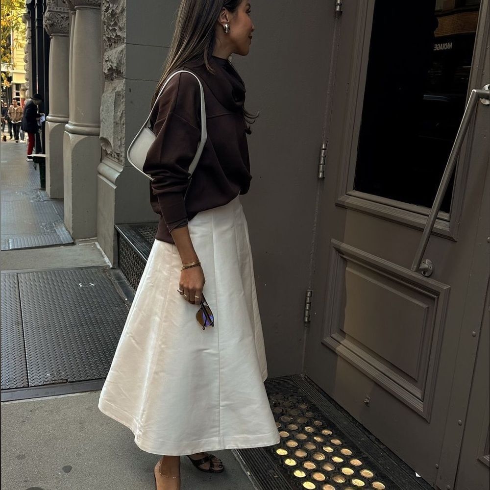White linen maxi skirt